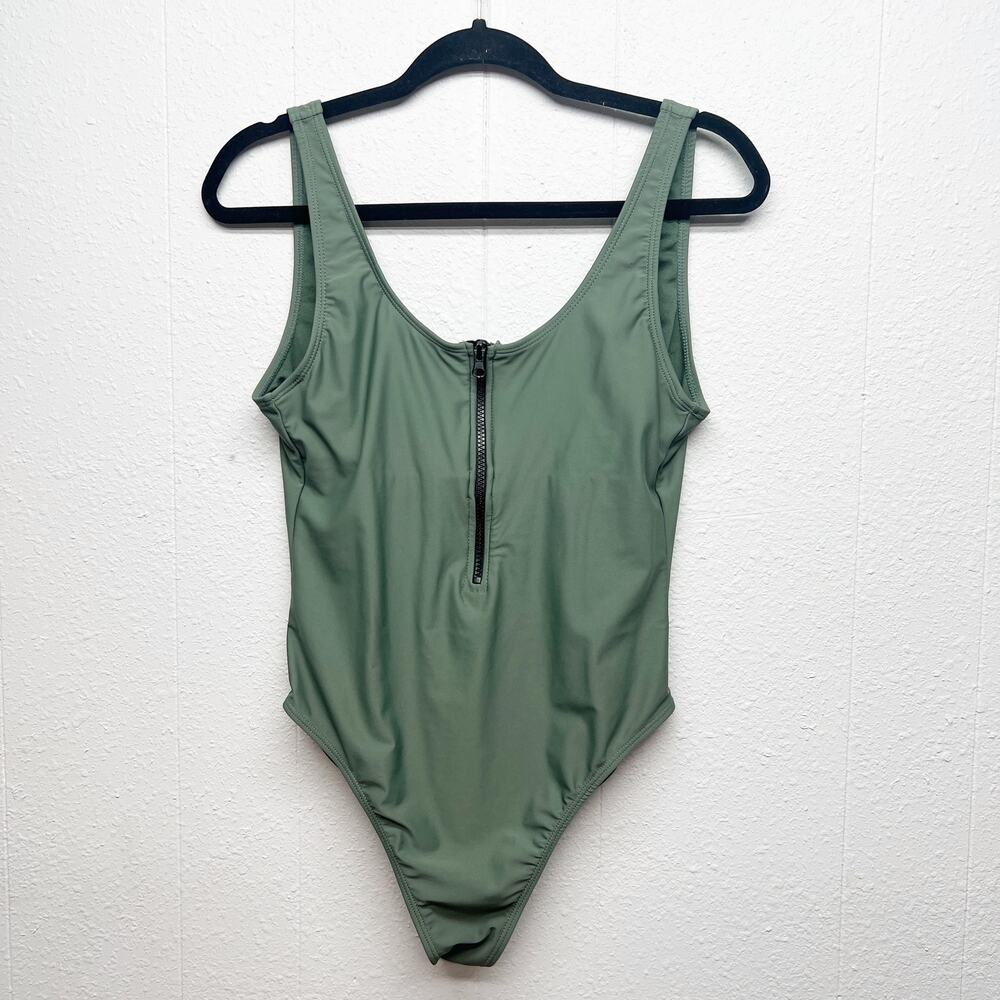 Women's One Piece Camouflage Green Bathing Suit Chic Coquette Size Small/Medium